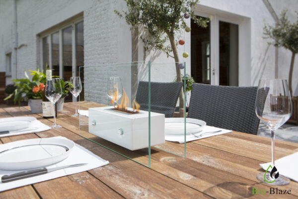 Valetta White